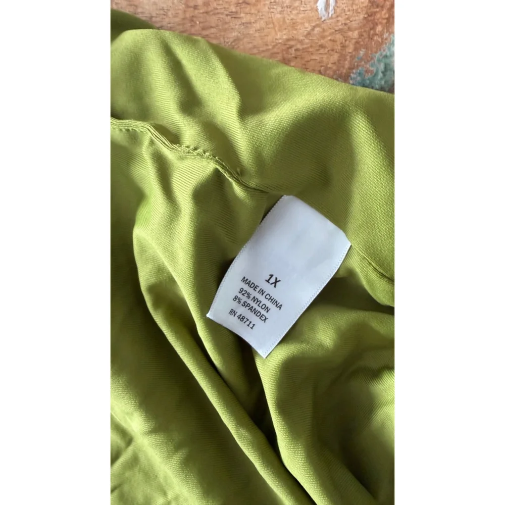 Women's Ophelia Roe. Green Tank Top 1X